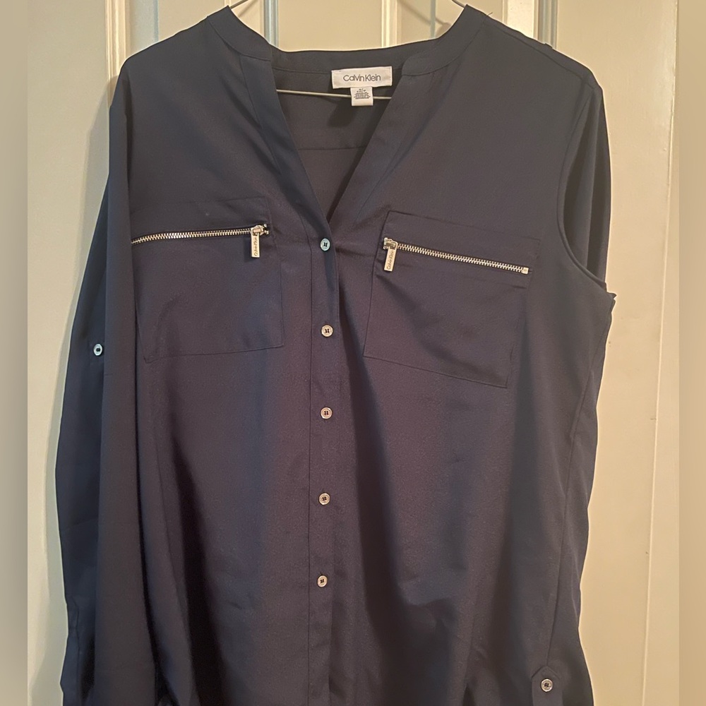 CALVIN KLEIN BUTTON DOWN